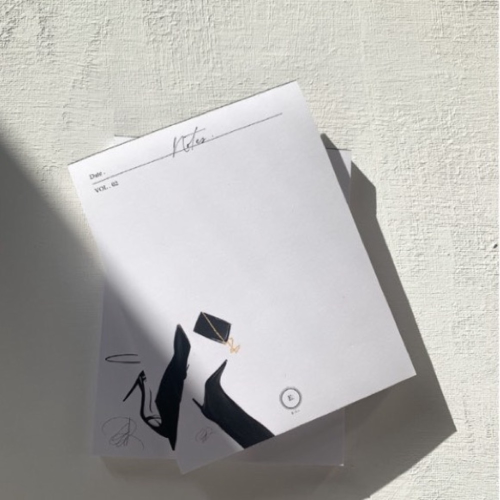 Vol. 02 Note pad | white with black binding